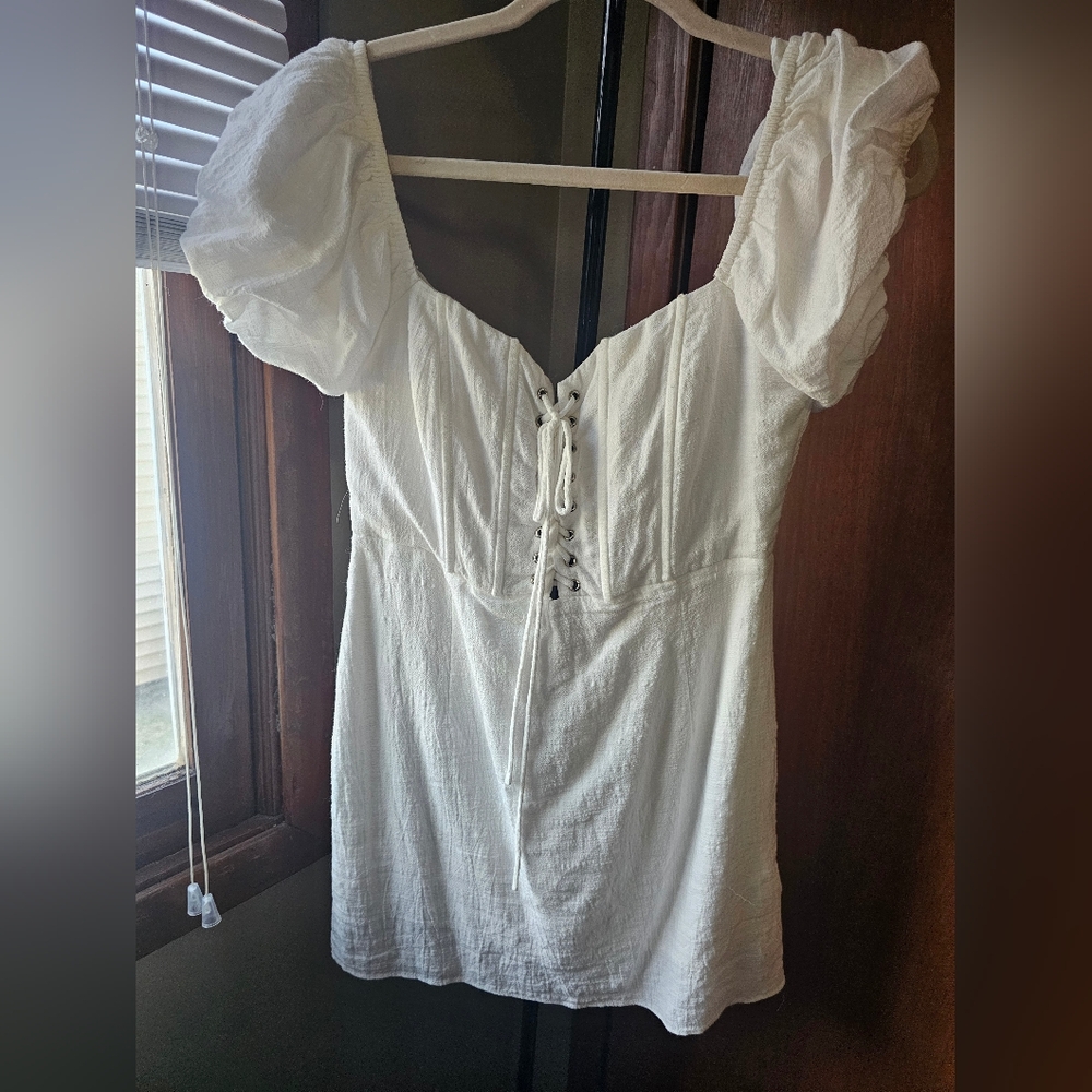 Tie corset dress, really nice quality, cotton.